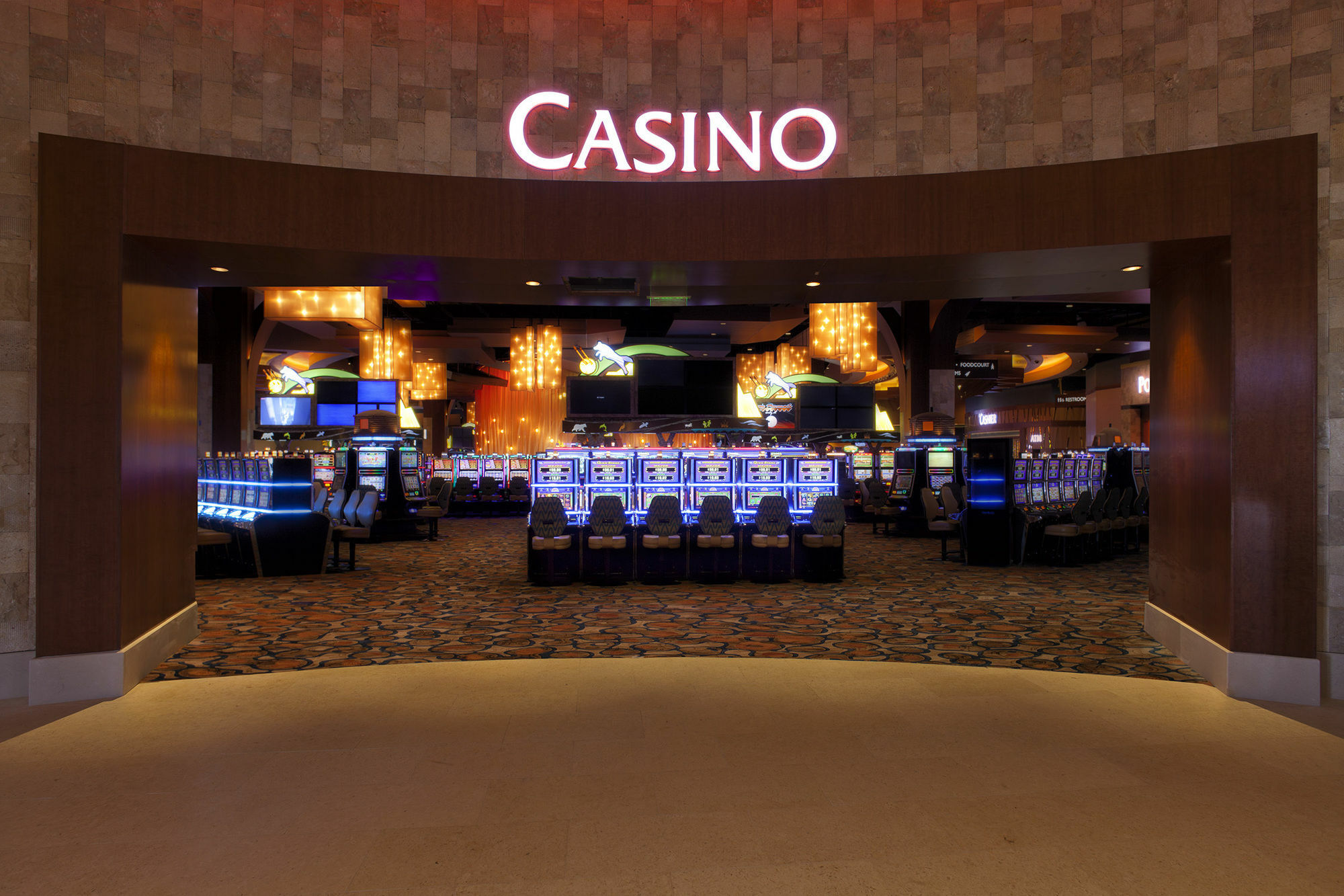 Twin Arrows Navajo Casino Resort 깃대 외부 사진